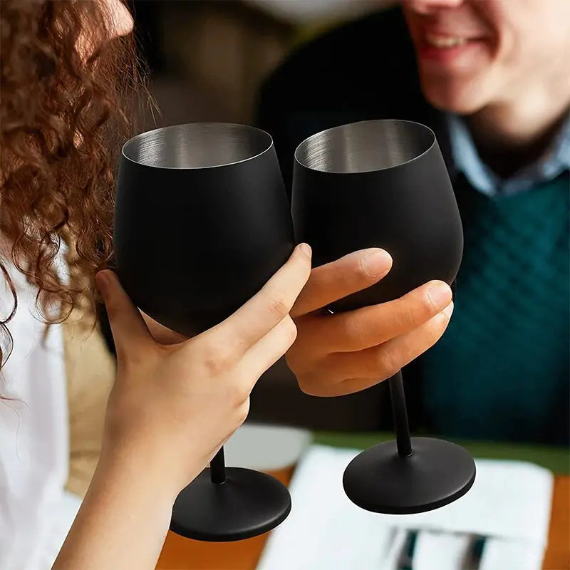 Copas de vino de acero inoxidable con revestimiento negro