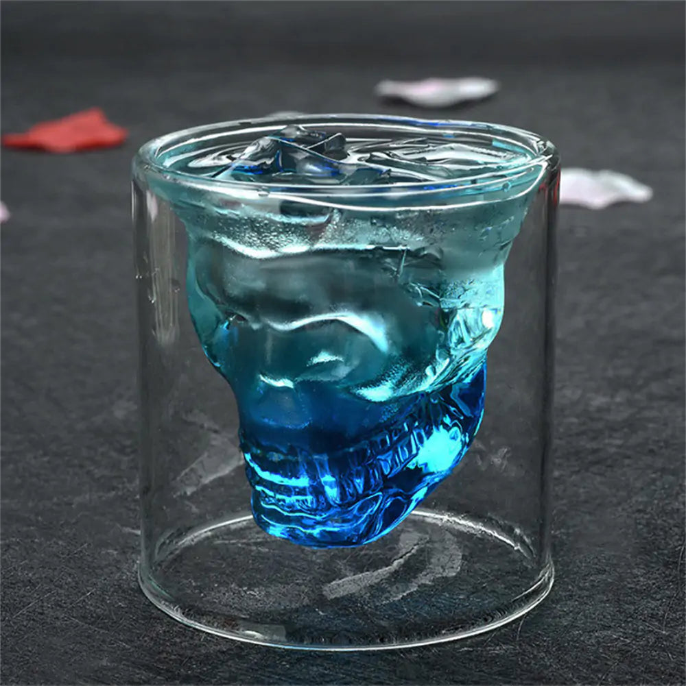 Vaso de chupito con forma de calavera